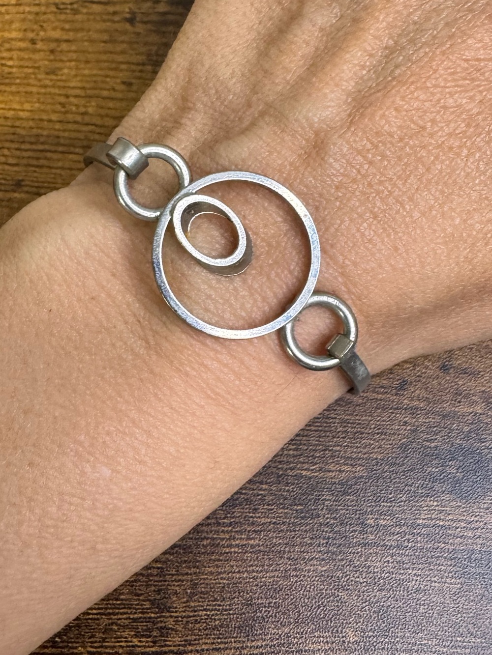 Vintage Silver-Tone Circular Link Bracelet